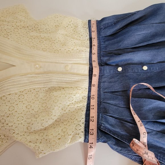 HD in Paris Dress, Cream Lace Bodice w/Chambrey Skirt, Size 2 - Picture 9 of 12